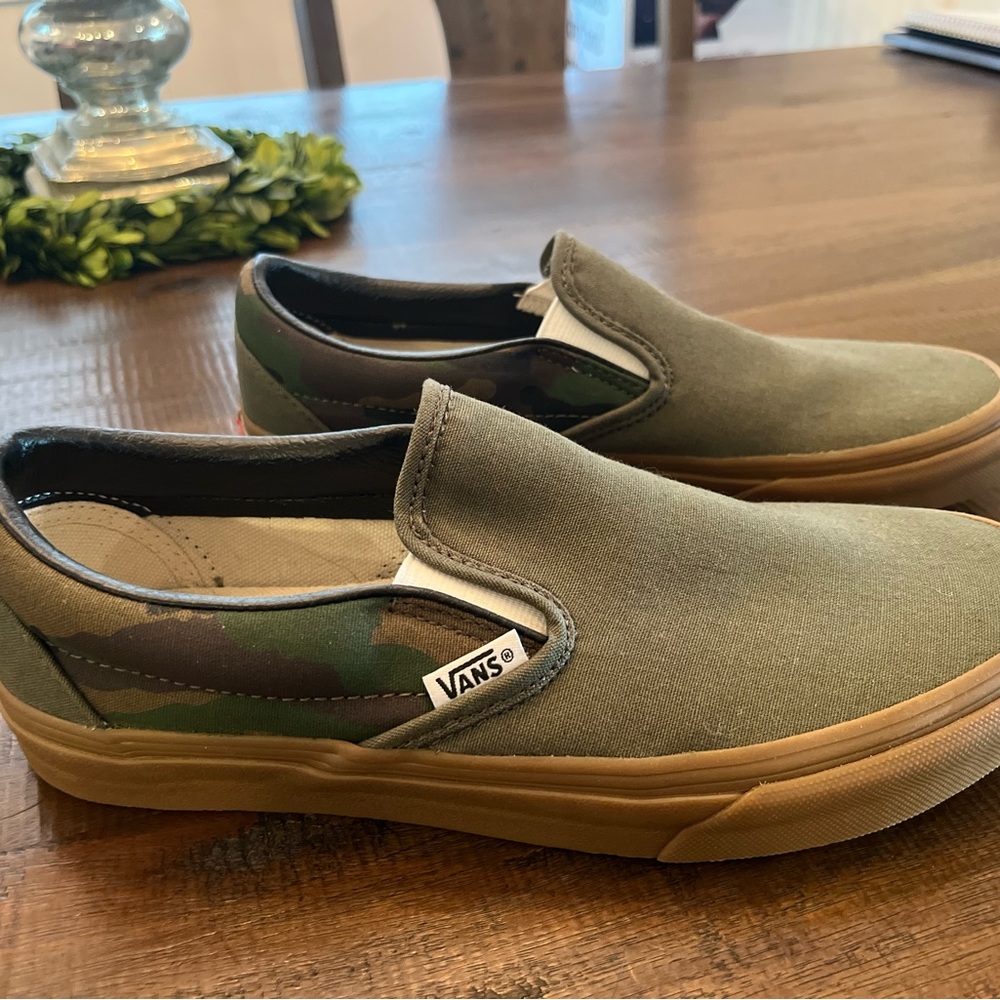 NEW VANS CAMO 8